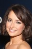 Milana Vayntrub