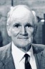 Desmond Llewelyn